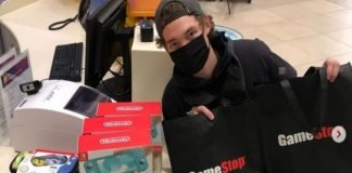Gana millones con acciones de GameStop y dona miles de Nintendos a hospital infantil