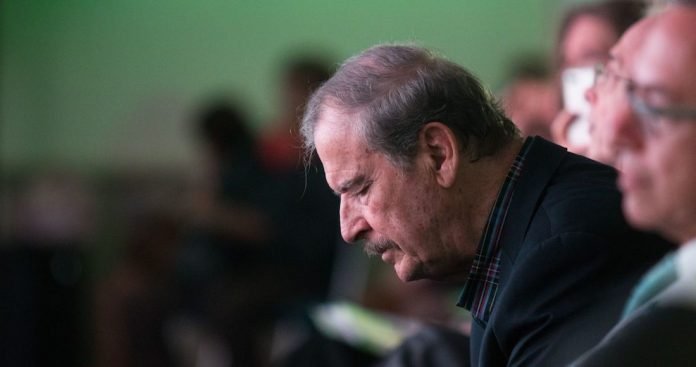 CIUDAD DE MÉXICO, 28FEBRERO2019.- El ex Presidente de México, Vicente Fox Quezada, se dijo a favor de legalizar totalmente la marihuana, pues, mencionó, al no haber restricciones en los usos científicos, recreativos y médicos de esta planta, el país podría ser líder mundial junto con Canadá, esto durante su participación en el primer Simposio Médico de Cannabis Medicinal, organizado por al empresa Khiron Life Sciences. FOTO: MOISÉS PABLO /CUARTOSCURO.COM