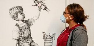 Subastan obra de Bansky por 476 mdp