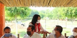 Marcia Torres se reúne con transportistas