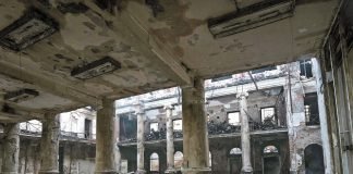 Grave incendio arrasa con acervo cultural africano