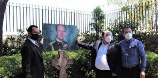 Rinden homenaje a Felipe de Edimburgo en el Real