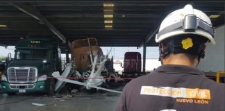 Avioneta se desploma sobre carretera en NL