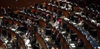 Senado aprueba creación de padrón de usuarios de telefonía móvil