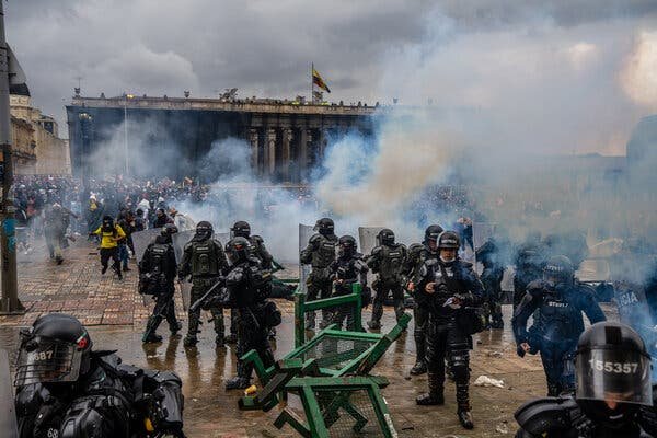 00virus-colombia-protests-articleLarge