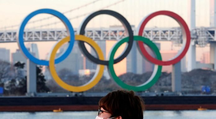 Comité Olímpico insiste en «hacer sacrificios» para realizar los Juegos en Japón
