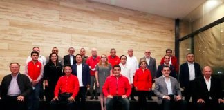 Regresa ex gobernador Francisco Olvera a la escena política de Hidalgo