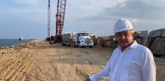 AMLO termina gira por refinerías