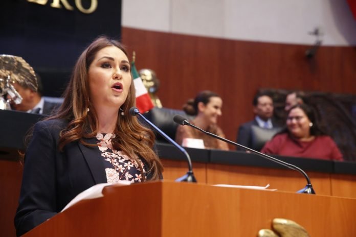 photo5150049496443496497