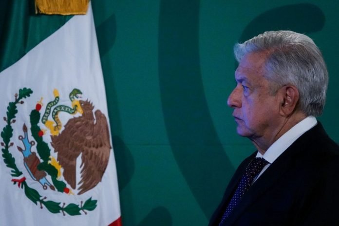 Andrés Manuel López Obrador durante la conferencia matutina sobre salud en Palacio Nacional.