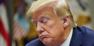 Facebook mantendrá a Donald Trump suspendido de la plataforma por dos años Trump