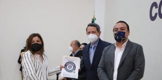 Sedeco entrega Distintivos Escudo a empresas hidalguenses