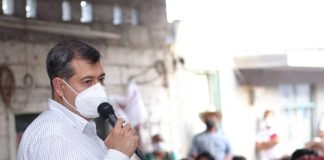 Da Amieva su quincena a víctima de incendio Ramón Amieva