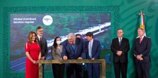 Firman contrato de adquisición de vagones del Tren Maya Firma convenio