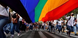 A favor de diversidad y libertades: AMLO sobre día del Orgullo LGBT Orgullo lGBT
