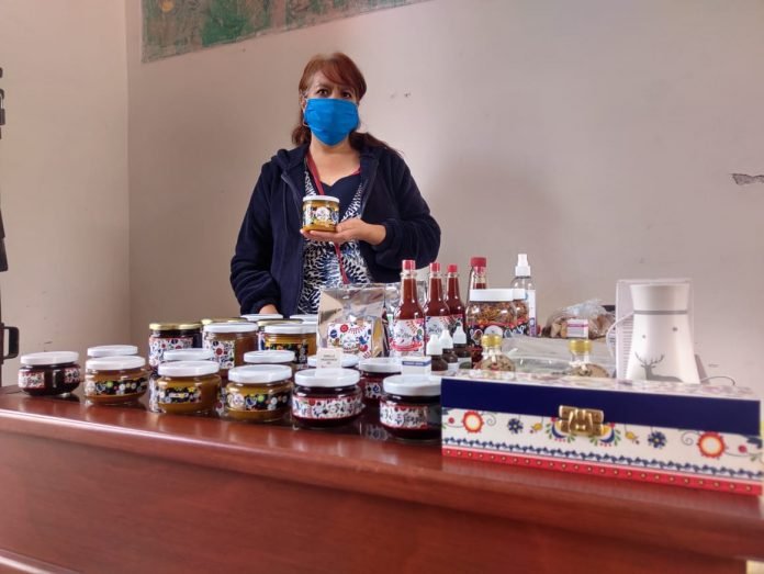 Tianguis culturales