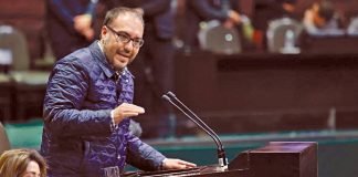 Sesión Instructora avala desafuero de Mauricio Toledo