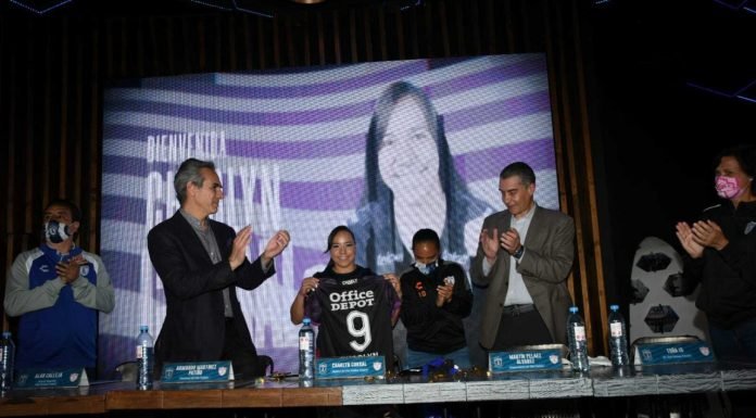 Presentan a Charlyn Corral en las Tuzas del Pachuca Charlyn Corral Tuzas