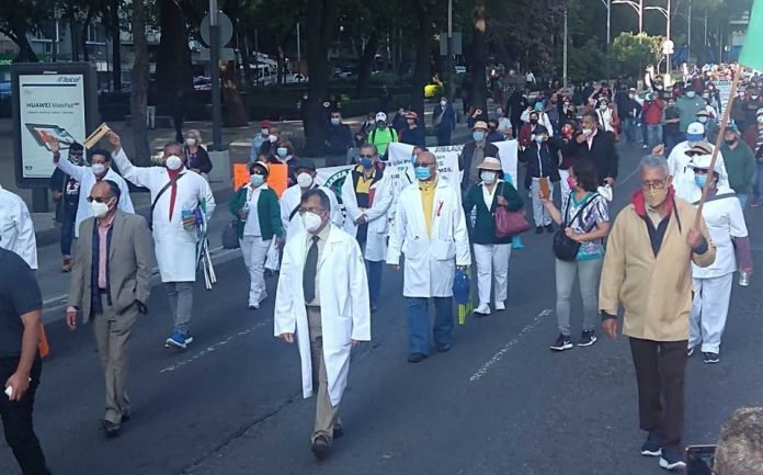 Manifestación IMSS