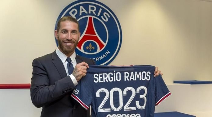 PSG presento a Sergio Ramos como su nuevo jugador Sergio Ramos PSG