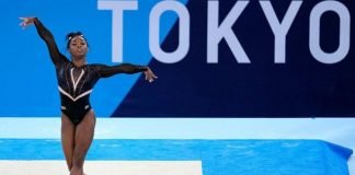 Simone Biles prefirió salud mental que gloria olímpica Tokio Gimnasia