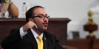 Previo a desafuero, Toledo pide licencia indefinida Mauricio Toledo