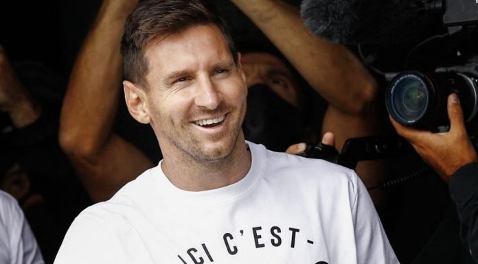Messi llega a París: mañana lo presentan en el PSG Messi Paris