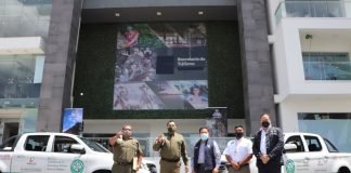 Fayad dona vehículos para Ángeles Verdes Ángeles Verdes