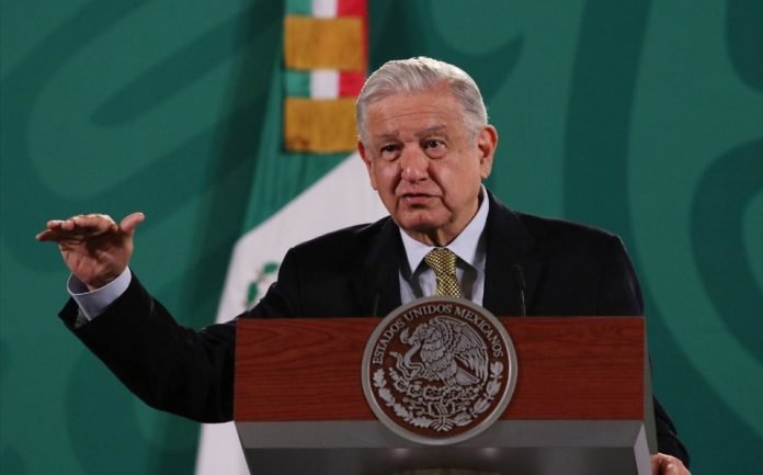 AMLO FMI