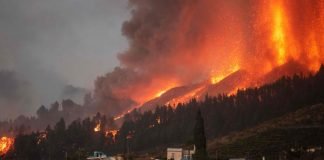 En España, Volcán Cumbre Vieja destruye todo a su paso Volcán Cumbre Vieja
