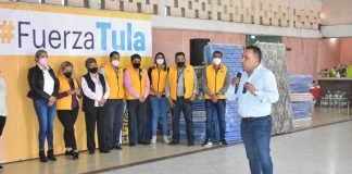 El Gobierno Municipal y DIF Tula, entregan colchones a damnificados Manuel Hernández Badillo