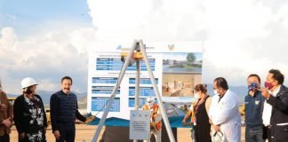 Fayad Meneses, coloca la primera piedra del Laboratorio Estatal de Salud Pública de Hidalgo omar fayad