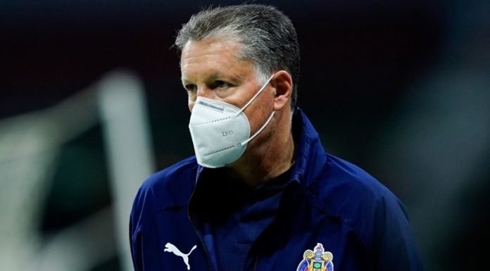 Peláez asegura que buscarán a un DT joven para el Rebaño Ricardo Peláez