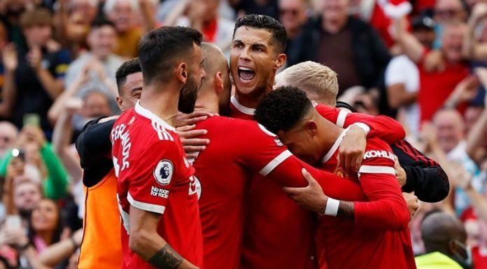 CR7 debuta con doblete en Manchester United Goles CR7