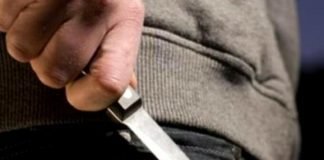 Vinculado a proceso por violentar con armas blancas Arma blanca