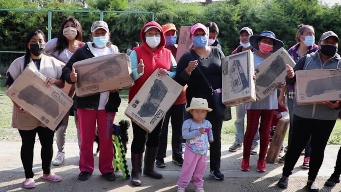 Apoyo de parrillas eléctricas y de gas a 105 familias