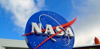 NASA y Australia firman acuerdo espacial para explorar juntos la Luna