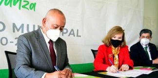 Tulancingo firma convenio para restar el problema de las adicciones