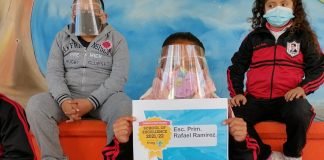 Certifican a escuela pública de Cuautepec por proyecto ambiental CUAUTEPEC