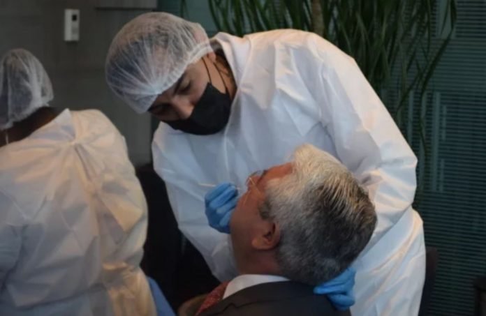 VIDA Y SALUD VIDA Y SALUD