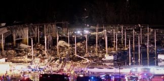 Tornado deja decenas de muertos en Kentucky