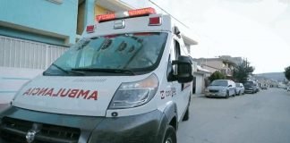 Bomberos Tulancingo continua con el servicio de traslado de pacientes COVID