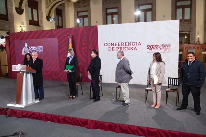 AMLO