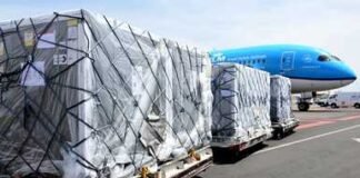 Llega a México embarque 27 de AstraZeneca con un millón 160 mil vacunas