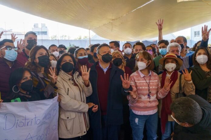 JULIO MENCHACA JULIO MENCHACA