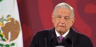 Al borde de las lágrimas, AMLO acusa persecución en el pasado por órganos de inteligencia AMLO
