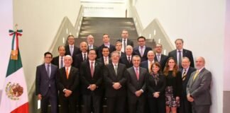 Ebrard se reúne con empresarios