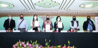 Firma IEEH Convenio “Prueba piloto para el ejercicio de Presupuesto Participativo”