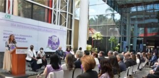 Presenta CFE exposición “Mujeres en Zongolica” que busca mostrar la importancia de la electricidad para las mujeres