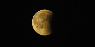 Hoy hay luna llena y es la última de invierno